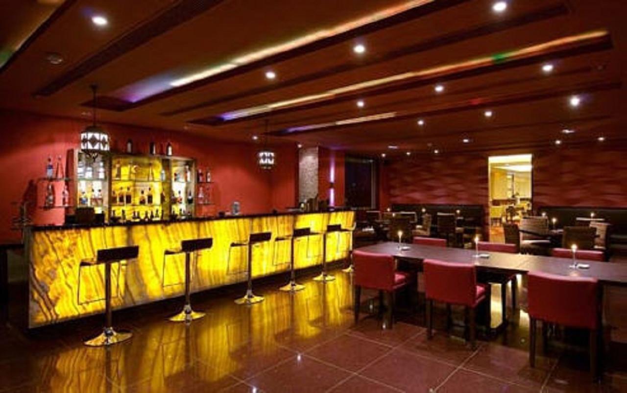 Vivanta Vijayawada, Mg Road Restaurant photo