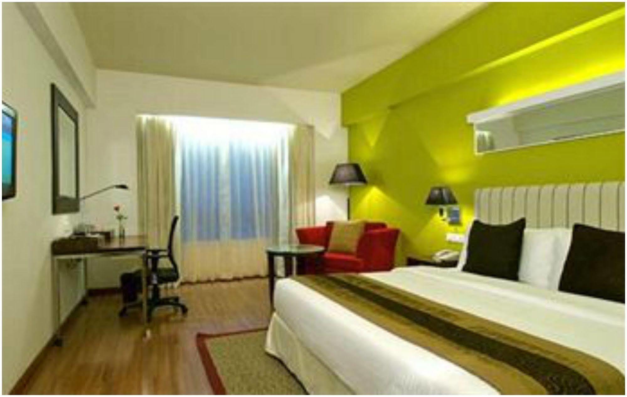 Vivanta Vijayawada, Mg Road Room photo