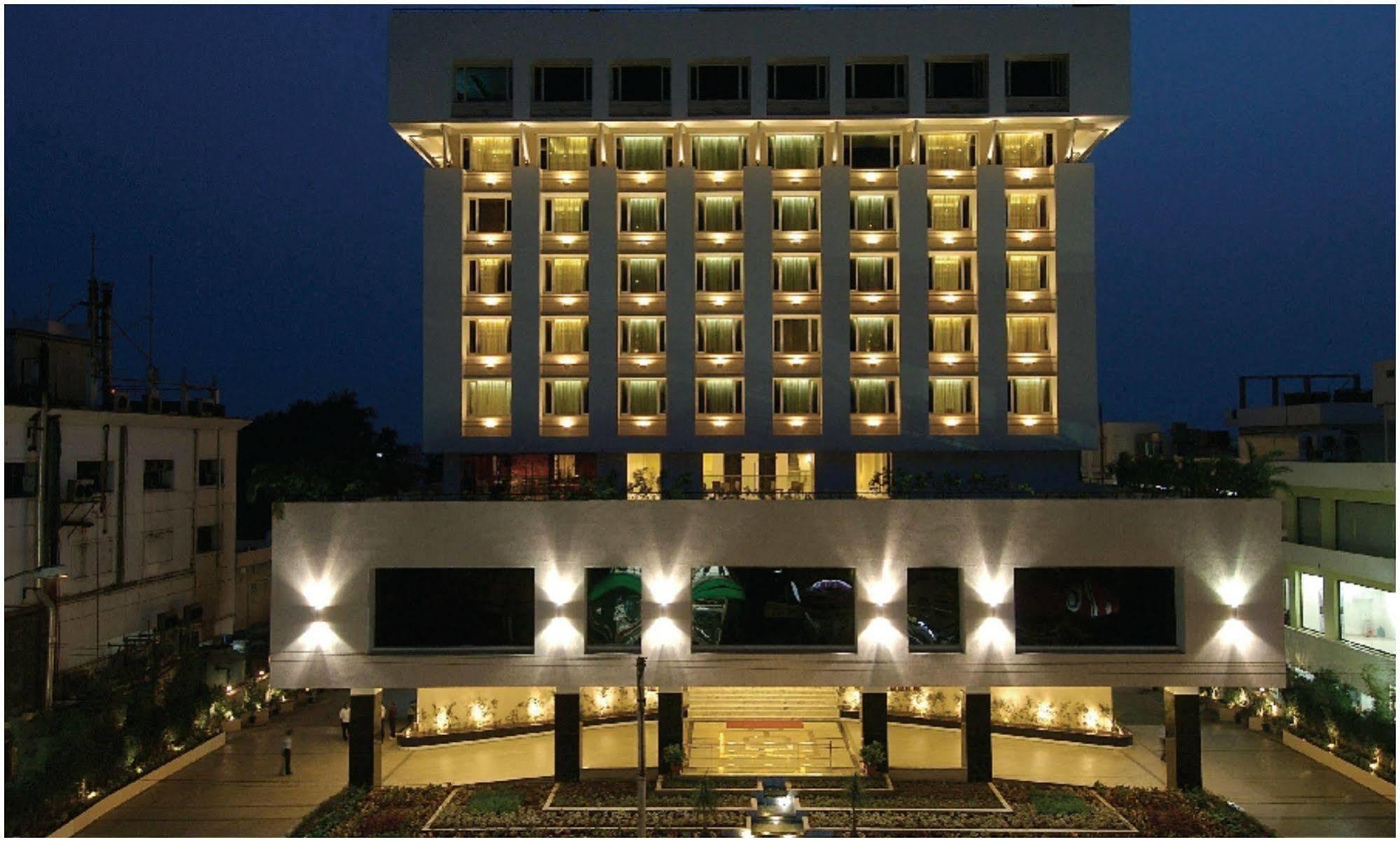 Vivanta Vijayawada, Mg Road Exterior photo